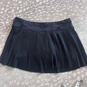 Lululemon Black Pleated Skort